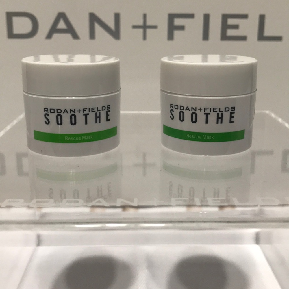 Two Mini Rodan and Fields Soothe Rescue Mask